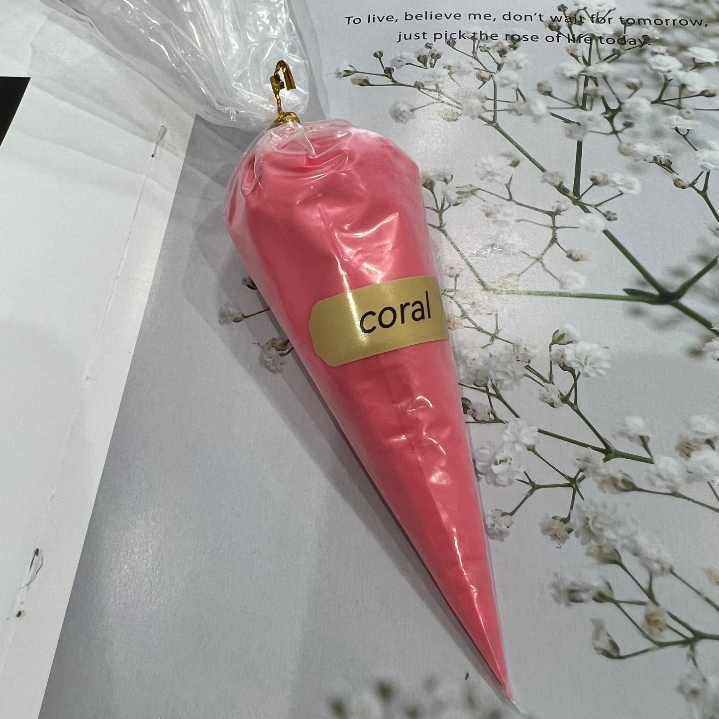 Deco-Cream Dark Series